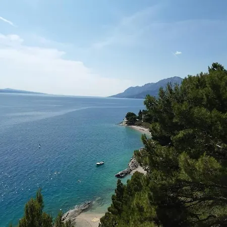 Appartement 9 *