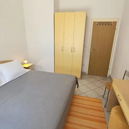 9 Appartement *