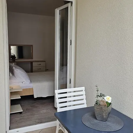 9 Appartement *