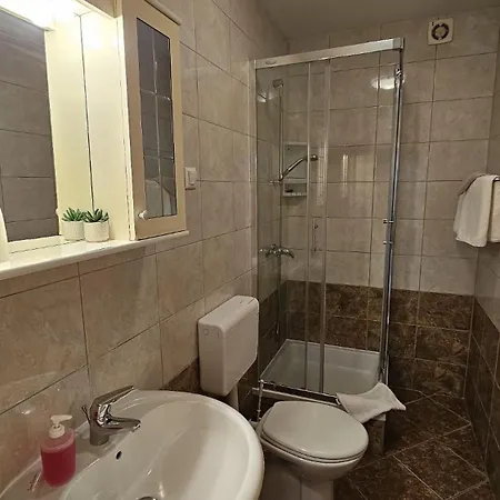 9 Appartement *