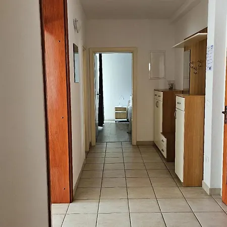 Appartement 9 Brela